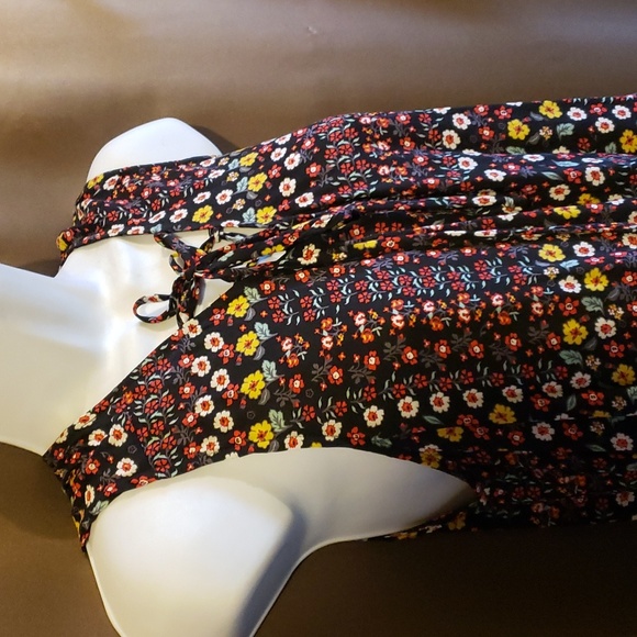 BCBG Sleeveless Black Floral Print Dress Tunic - NWT - Picture 8 of 10